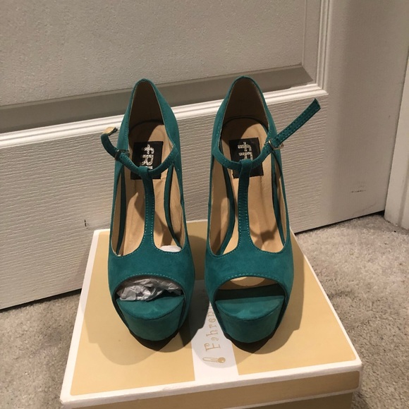 Turquoise Platform Open Toe Heel - Picture 2 of 4